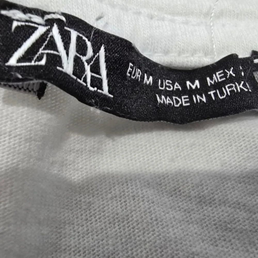 Zara White Puff Sleeve Blouse